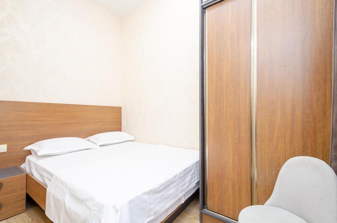 15. Double Room Apartaments With Fresh Style Erevan Esterno foto